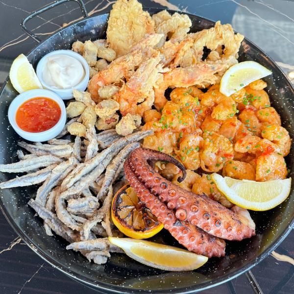 Platou Atat S-A Putut (3-4 Persoane) |1, 7kg/2896kcal| 