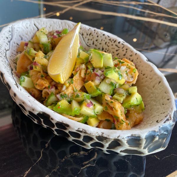 Salata cu Creveti, Mango si Avocado | 500gr / 329kcal | 