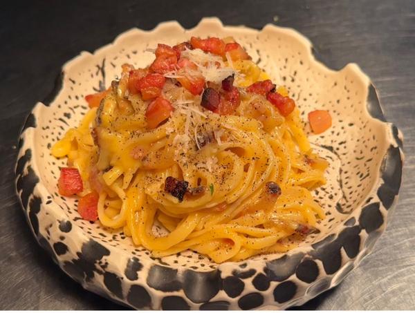 LINGUINE CARBONARA ROMANA | 400GR / 938KCAL |