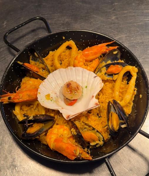 PAELLA CU FRUCTE DE MARE |550GR/923KCAL|