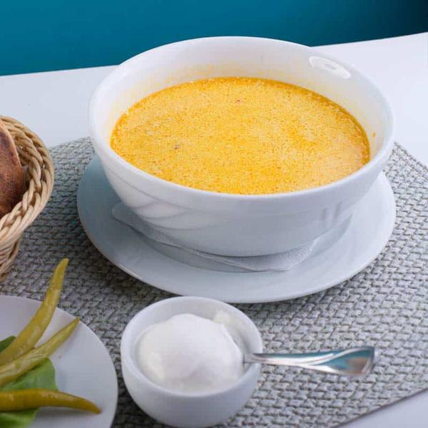 Ciorba de Burta cu Ardei Smantana si Focaccia