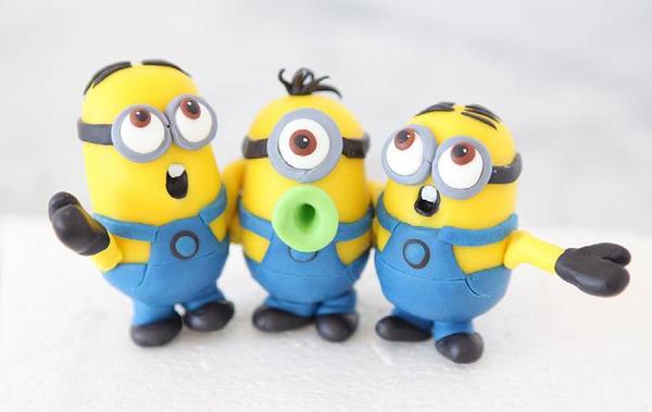 Figurine Din Pastă de Zahăr