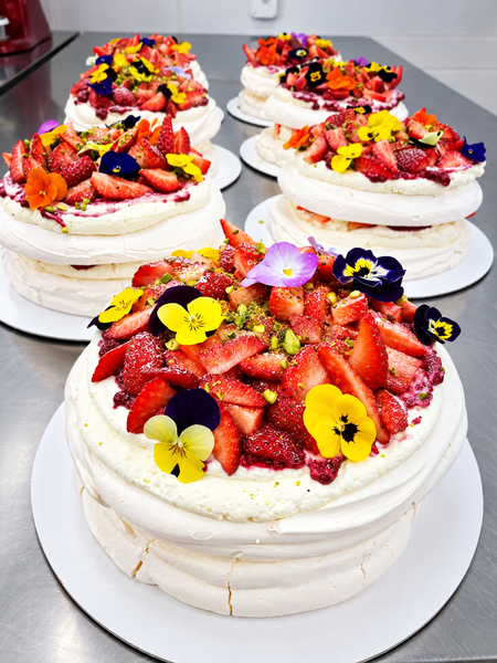 Pavlova Fructe de Padure