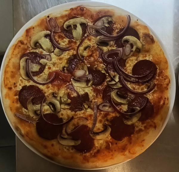 Pizza Salami