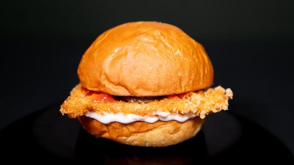 Smash Chicken Burger