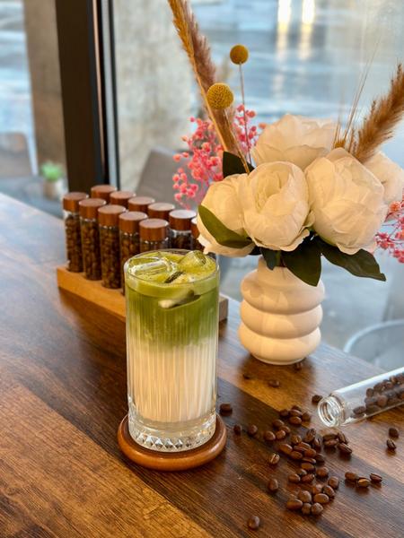 Iced Coconut Matcha Latte 