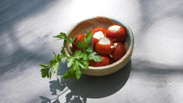 Ardei Copt Cherry Umplut cu Branza de Capră