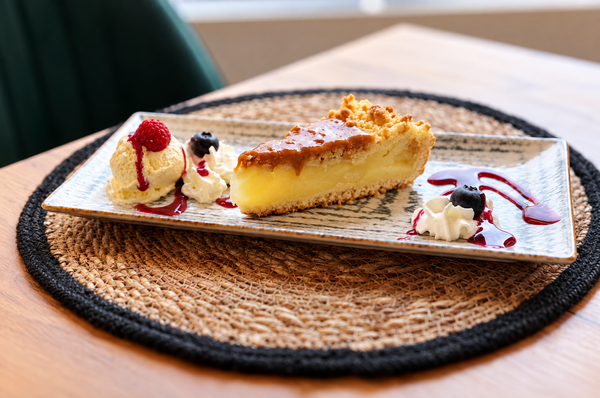 Tarta cu Mere & Caramel, cu Inghetata
