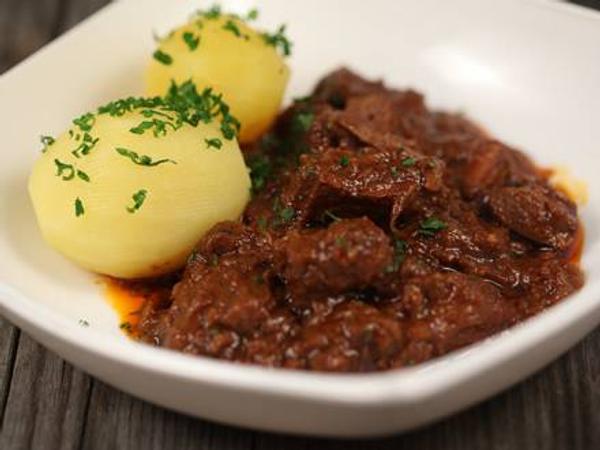 Gulas vienez de porc