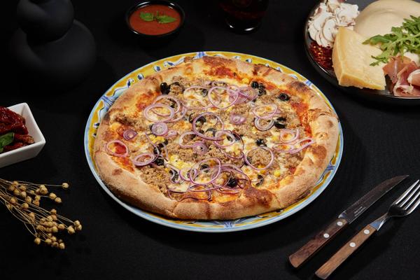 Pizza cu Ton