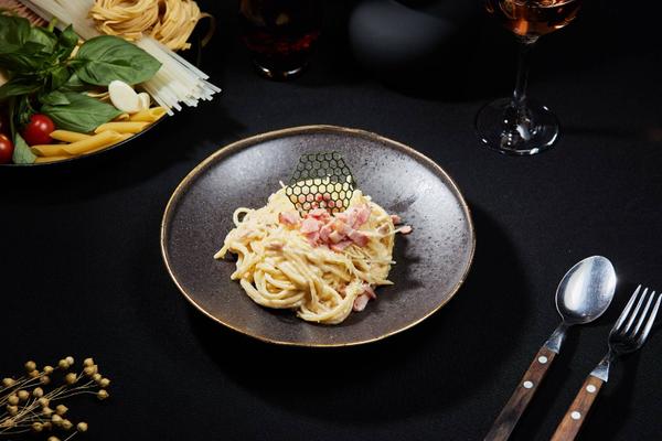 Spaghete Carbonara