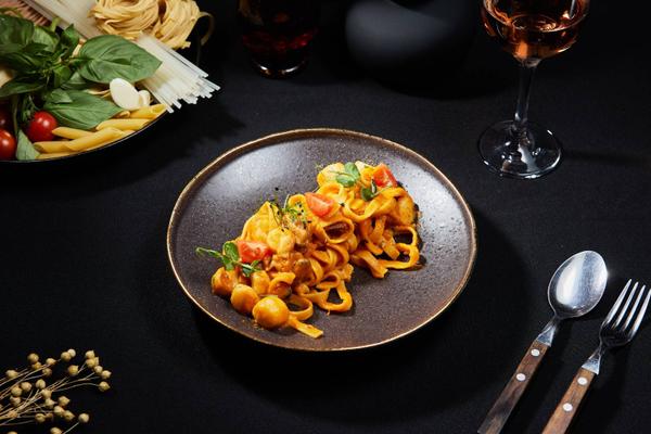 Tagliatelle Cu Fructe de Mare
