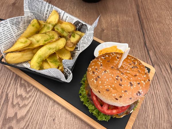 Burger M 