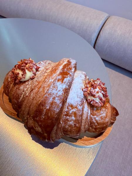 Croissant Vanilie&zmeura