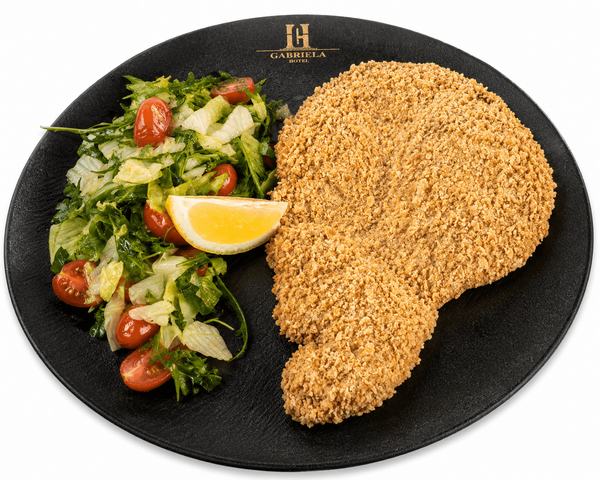 Snitel de Vita Bistec Vitel (Urechi de Elefant )cu Salata de Rucola, Iceberg si Rosii Cherry