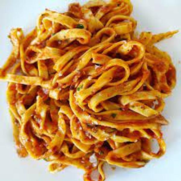 Tagliatelle Arrabbiata – pentru curaj și puțină revoltă.