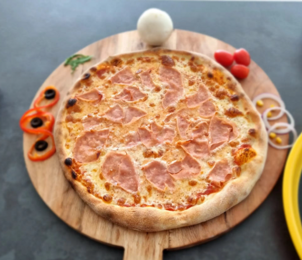 Pizza Prosciutto 32 Cm