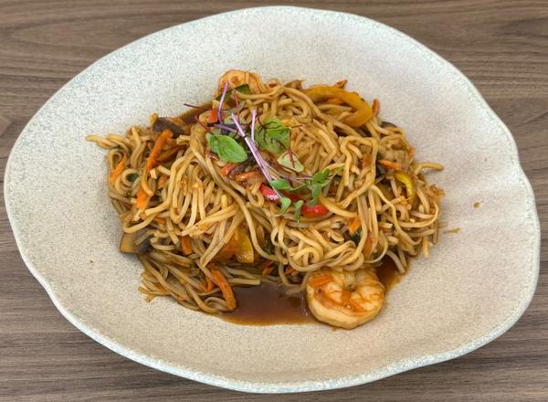 Noodles cu Creveti