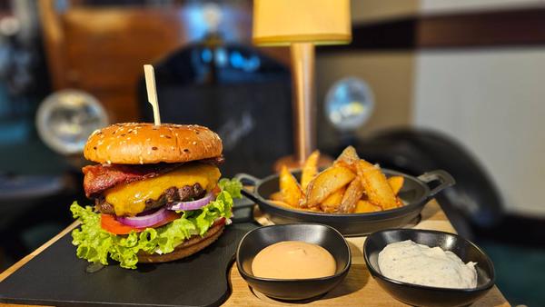 Wagyu premium burger