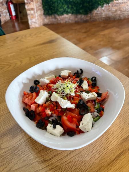 Salată Greceasca