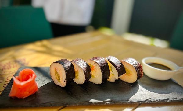 Maki Roll