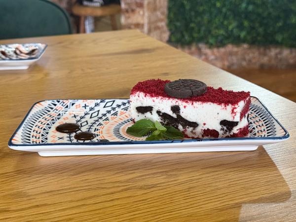Red Velvet Oreo