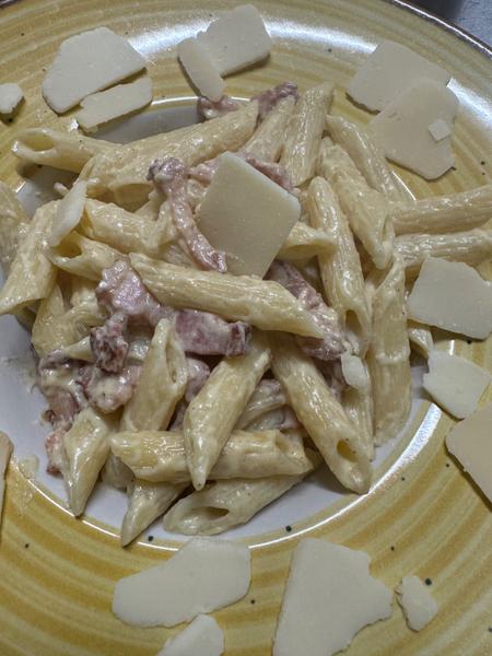 Pene Carbonara 