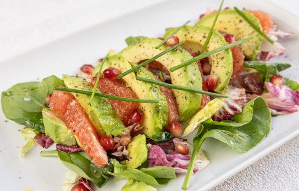 Salata cu Avocado