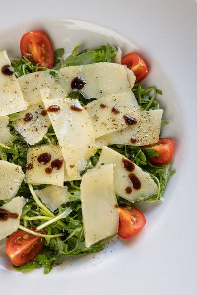 Salata cu Rucola si Parmezan