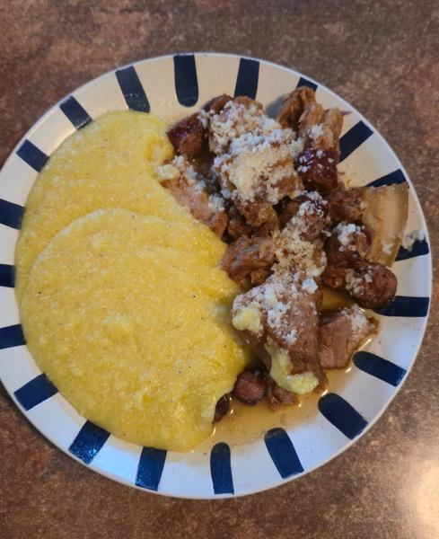 Pomana Porcului cu Mamaliguta