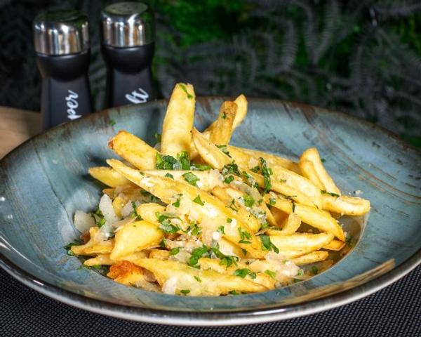 Cartofi Prajiti cu Usturoi, parmezan si Patrunjel Verde 200g