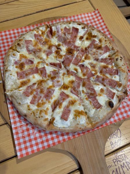 Pizza Carbonara
