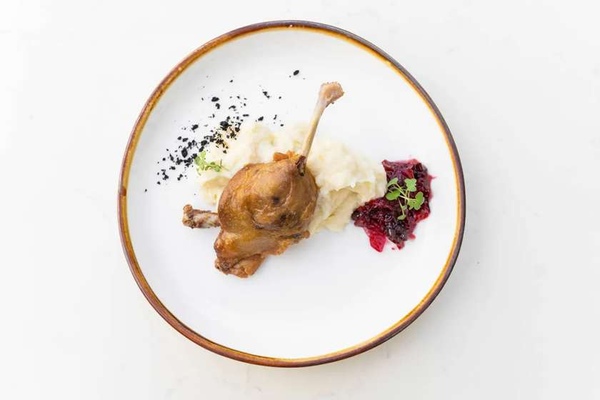 Pulpa de Rata cu Piure si Dulceata de Ardei Iute