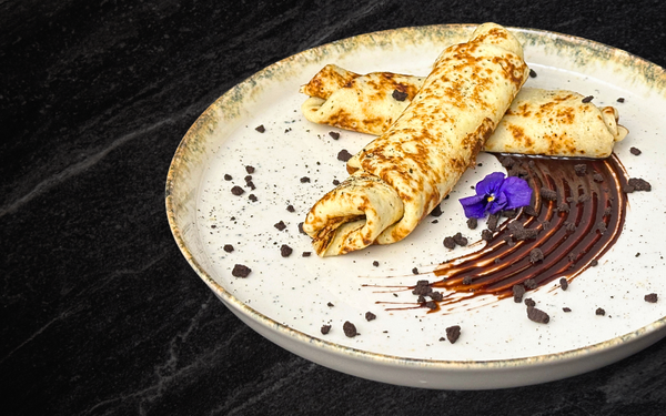 Clatite cu cremă de ciocolată