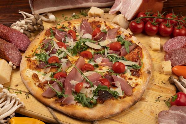 Pizza Prosciutto e Crudo