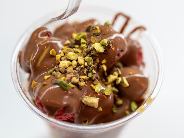 Pahar Mare Capșuni Dubai