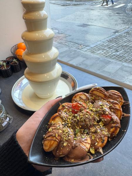 Mini Pancakes cu Ciocolată