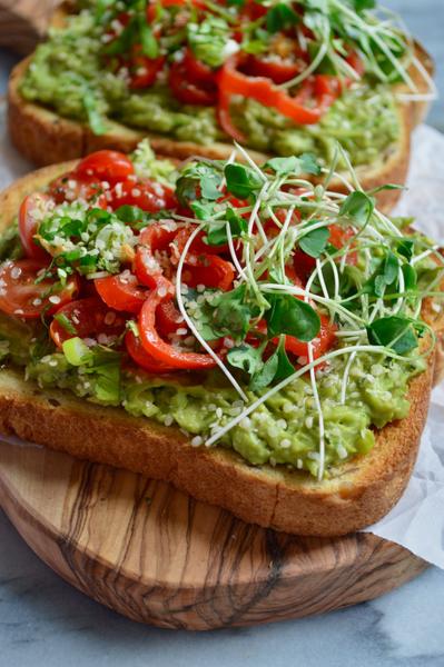 Toast Picant cu Guacamole