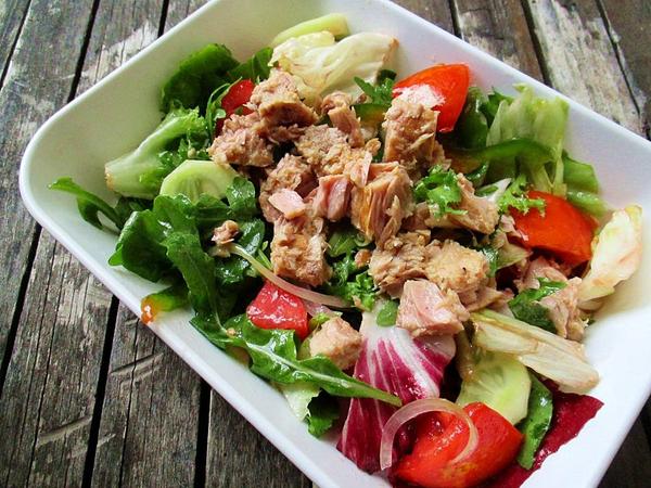 Salata cu Ton