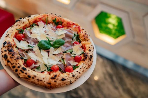 Pizza Bresaola