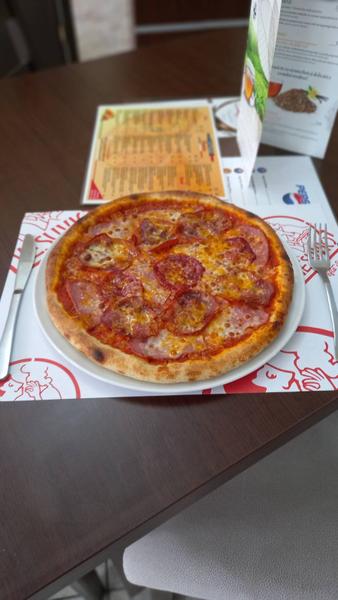 Pizza 4 Carni