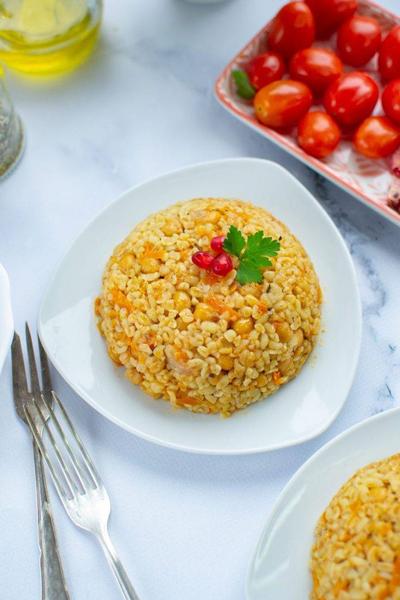 Bulgur + Salata