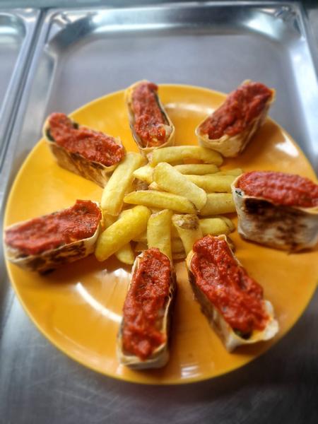 Kebab Roll Pui-Gust Autentic la Fiecare Muscatura 
