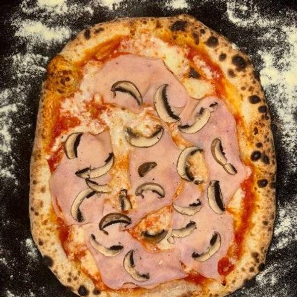 Prosciutto e Funghi