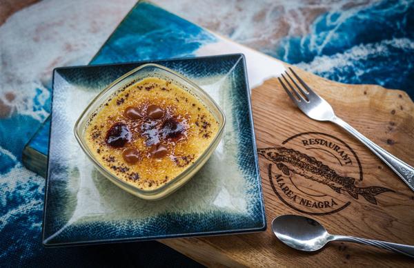 Tonka Creme Brulee