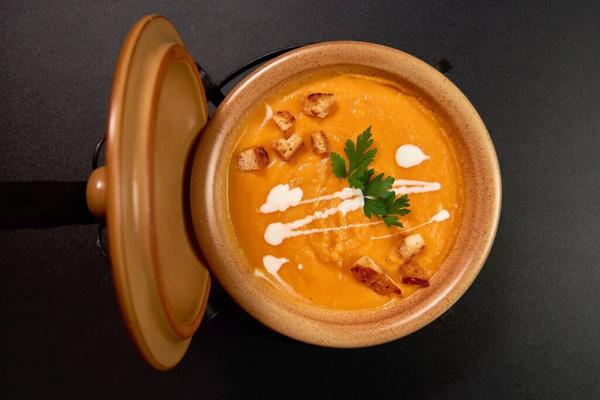 Supa Crema de Legume cu crutoane 