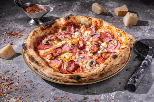 Pizza Țărănească 