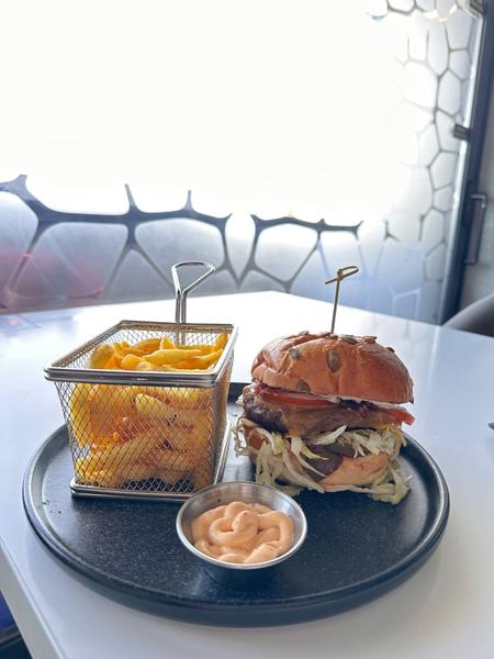 Burger de vită 