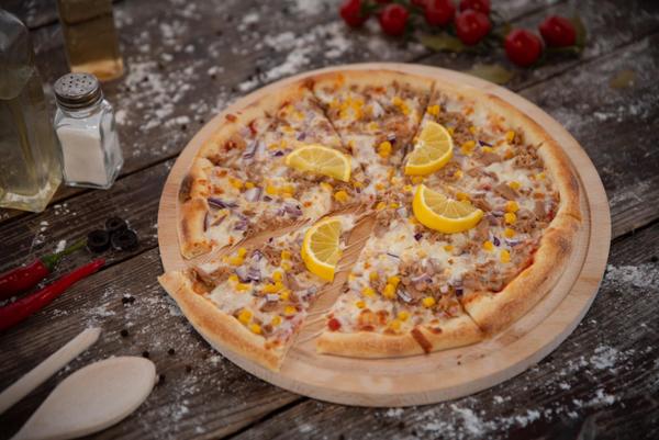 Pizza Tonno