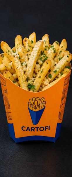 CARTOFI CU PARMEZAN